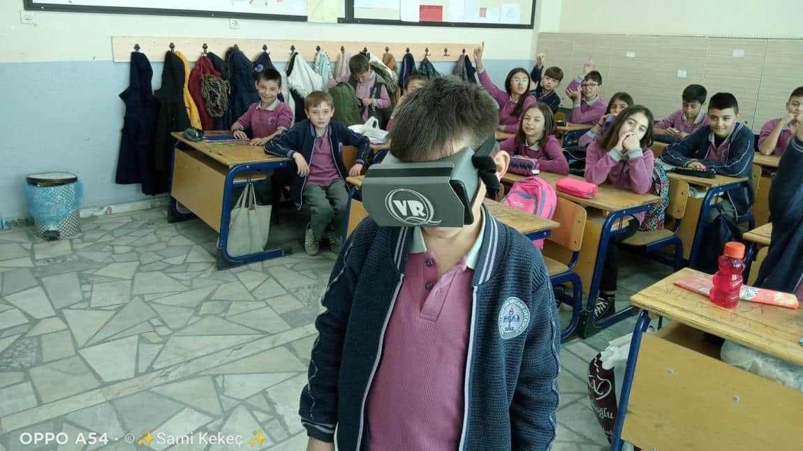 Öğrencilerimizin VR Sanal Gözlük Deneyimi